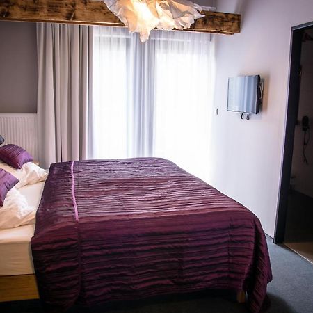 Hotel Restaurant Na Navsi Ricany  Eksteriør bilde