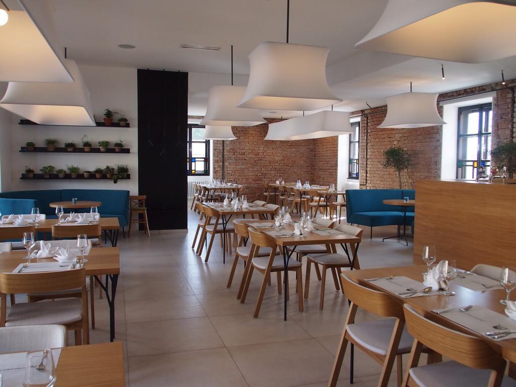 Hotel Restaurant Na Navsi Ricany  Eksteriør bilde